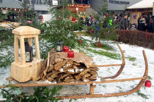 NMS-Auswahlchor beim Adventmarkt in Sillian