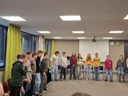 young_caritas_armut_04